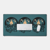 Gemütliche Campfeuernächte Rustikales Abenteuer im Schreibtischunterlage (Tastatur & Maus)