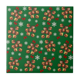 Gemütliche geröstete Kastanien und Schneeflocken W Fliese