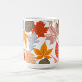 Gemütliche Herbstlaube Herbst Niedliches Muster Kaffeetasse (Mittel)