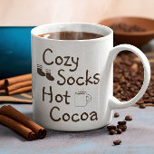 Gemütliche Socken & heiße Kakao Kaffeetasse