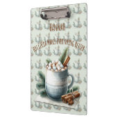 Gemütliche Winter-Cocoa-Marshmallow-Tassenszene Klemmbrett (Links)