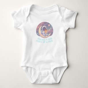 Gemütlicher Astronauten-Babysuit – Süßes Weltraum- Baby Strampler