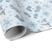 Gemütlicher Blue Winter auf Eisblau Geschenkpapier (Rolleneckpunkt)