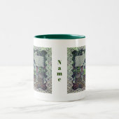 Gemütlicher Blumengarten Hütte Personalisiert Zweifarbige Tasse (Mittel)