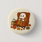 Gemütlicher Geist im Sessel Pin | Süßer Herbstkaff Button (Vorderseite)