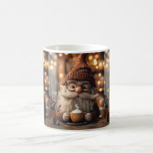 Gemütlicher Gnome Genießen Sie eine Tasse heißen K
