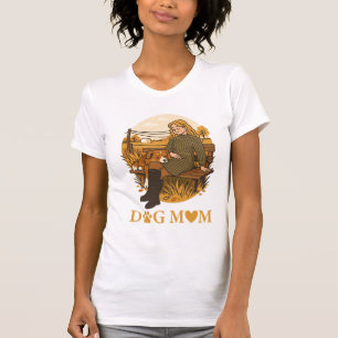Gemütlicher Moment der Hundemutter mit ihrem Begle T-Shirt