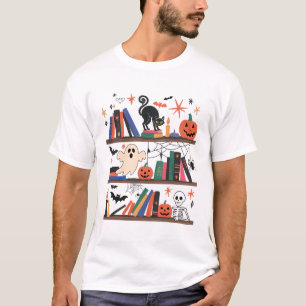 Gemütliches Halloween Bücherregal Lesebuch Geist K T-Shirt