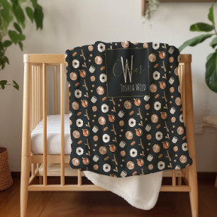 Gemütliches Herbst-Hygge-illustriertes Muster-Mono Sherpadecke