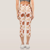 Gemütliches Herbstblattmuster Capri Leggings (Rückseite)