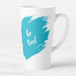 Gemütliches Mädchen im Kaffeebohnenpullover Latte Milchtasse