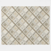 Gemütliches, modernes, neutrales geometrisches Elf Fleecedecke (Vorderseite (Horizontal))