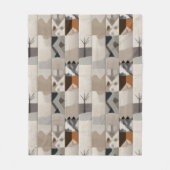 Gemütliches, neutrales Patchwork-Muster Fleecedecke (Vorderseite)