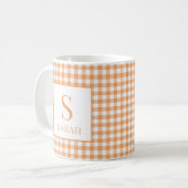 Gemütliches Orange Gingham Karo Monogramm Name Kaffeetasse (Vorderseite Links)