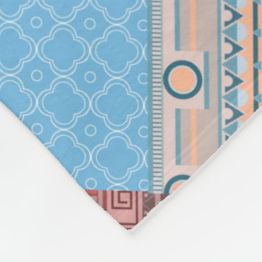 Gemütliches Patchwork-Muster Fleecedecke (Ecke)