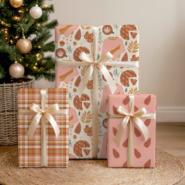 Gemütliches Pink & Brown Pinecones Kariert Holiday Geschenkpapier Set