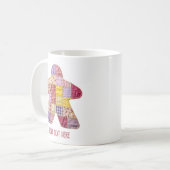 Gemütliches Rosa Lila Patchwork-Quilt-Meeple-Brett Kaffeetasse (Vorderseite Links)