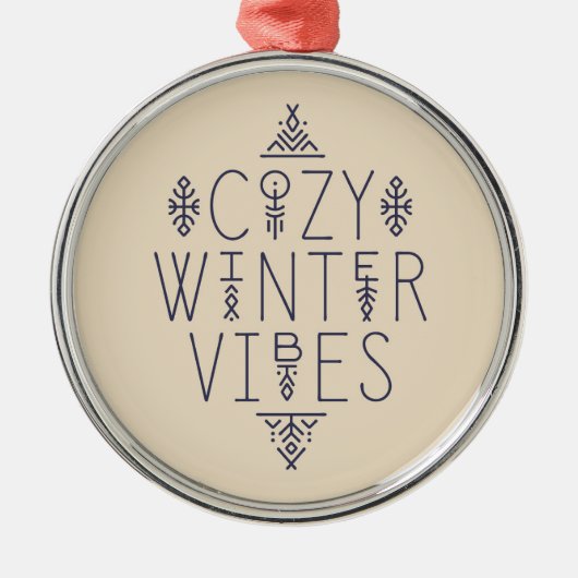 Gemütliches Wintervibes Design Ornament Aus Metall (Vorne)