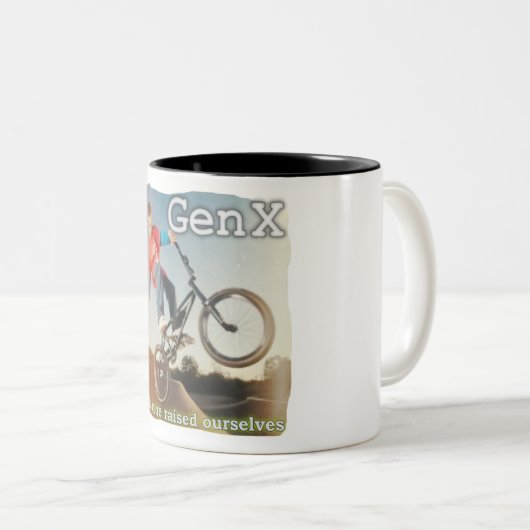 Gen X, wir haben uns erhöht Zweifarbige Tasse (VorderseiteRechts)