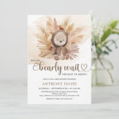 Gender neutraler Baby Bär Sweatshirt Pampas Gras Einladung (Stehend Vorderseite)