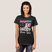 Gender Reveal Dad Est Humor Bows Or Burnouts Daddy T-Shirt (Vorne ganz)
