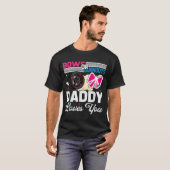 Gender Reveal Dad Est Humor Bows Or Burnouts Daddy T-Shirt (Vorne ganz)