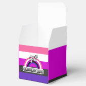 GENDERFLUID REGENBOGEN GESCHENKSCHACHTEL (Geöffnet)