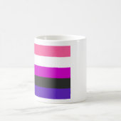 Genderfluid-Strichflagge Kaffeetasse (Mittel)