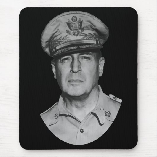 General Douglas MacArthur Mousepad (Vorne)
