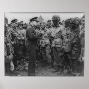 General Dwight D. Eisenhower mit Fallschirmjägern Poster