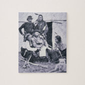 General George A. Custer (1839-76) mit seinem Puzzle (Vertikal)