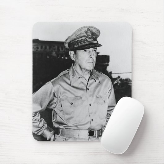 General MacArthur Mousepad (Mit Mouse)