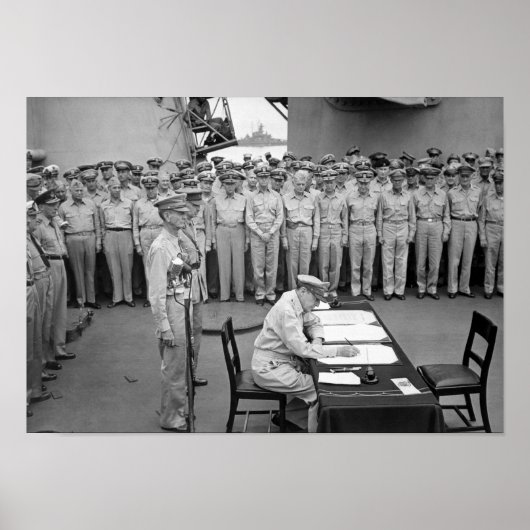 General MacArthur unterzeichnet japanische Kapitul Poster (Vorne)