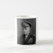 General Omar Bradley -- WWII Kaffeetasse (Mittel)