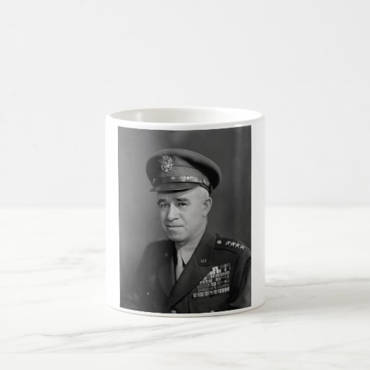 General Omar Bradley -- WWII Kaffeetasse (Mittel)