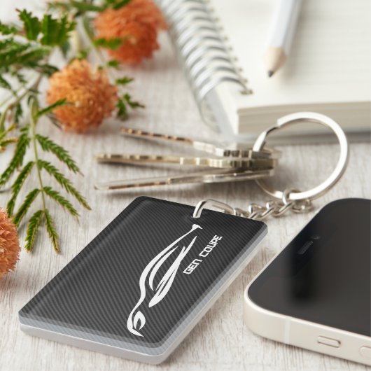 Genese-Coupé mit Imitatkohlenstofffaser Schlüsselanhänger (Vorderseite rechts)