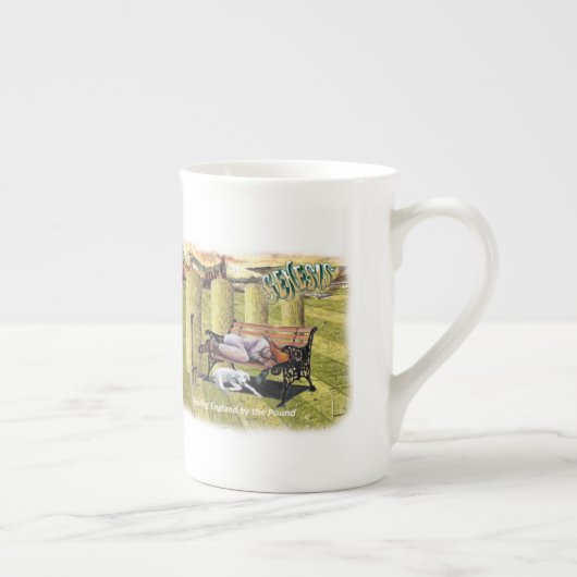 Genese, die England durch das Pfund verkauft Porzellantasse (Rechts)