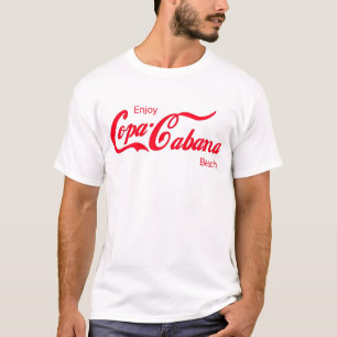 Genießen Sie den Strand von Copacabana T-Shirt