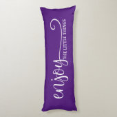 Genießen Sie die kleinen Dinge, die Lila Weiß ziti Seitenschläferkissen (Rückseite (Vertikal))