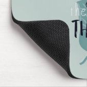 „Genießen Sie die kleinen Dinge“ Minimal-Feder-Mau Mousepad (Ecke)
