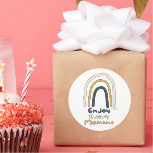 Genießen Sie jeden Augenblick motivierend Regenbog Runder Aufkleber