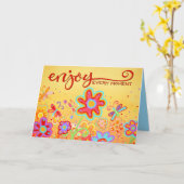 Genießen Sie jeden Augenblick Schmetterlinge und B Karte (Gelbe Blume)