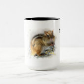 Genießen von Chipmunk Tasse (Zentrum)