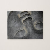 Gentle Buddha Face Stone Skulptur Puzzle (Horizontal)