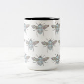 "Gentle Coffee Drinkers" Zweifarbige Tasse (Mittel)