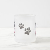 Gentle Eyes, Fierce Liebe - Hunde Mattierte Tasse (Mittel)