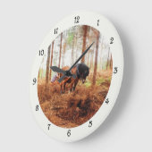 Gentle Giant - Entwurf von Hauling Logs für Pferde Große Wanduhr (Winkel)