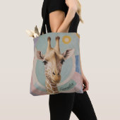 Gentle Giant: Pastel Giraffe Tasche (Von Nahem)
