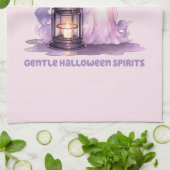 Gentle Halloween Spirits Geschirrtuch (Gefaltet)