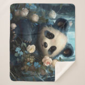 Gentle Panda Bear zwischen Dschungel-Rose Sherpadecke (Vorderseite)